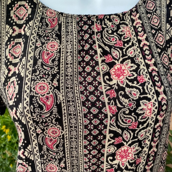Forever 21 Paisley Pattern Lace Loose Blouse - Picture 4 of 6